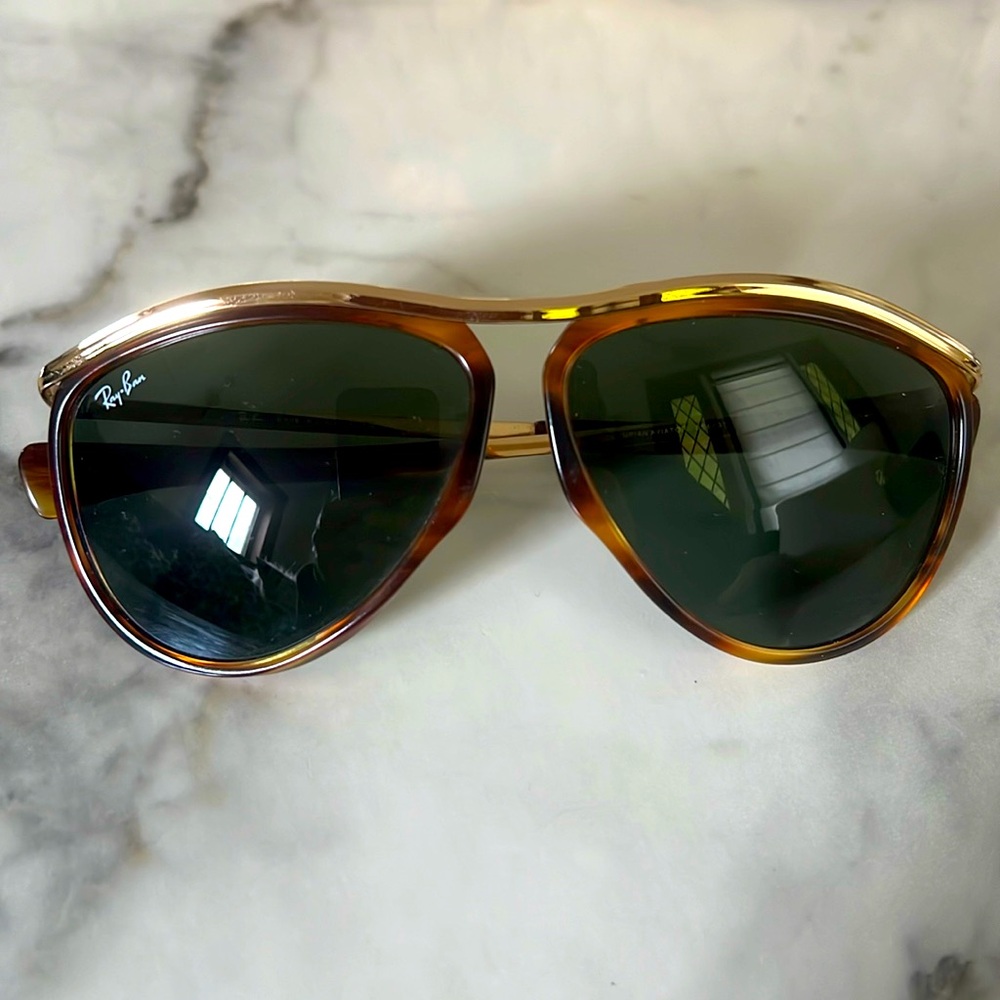 RAY BAN TORTOISE OLYMPIAN AVIATOR SUNGLASSES